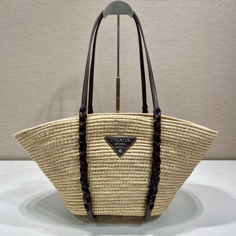 Pra*a shopping bags